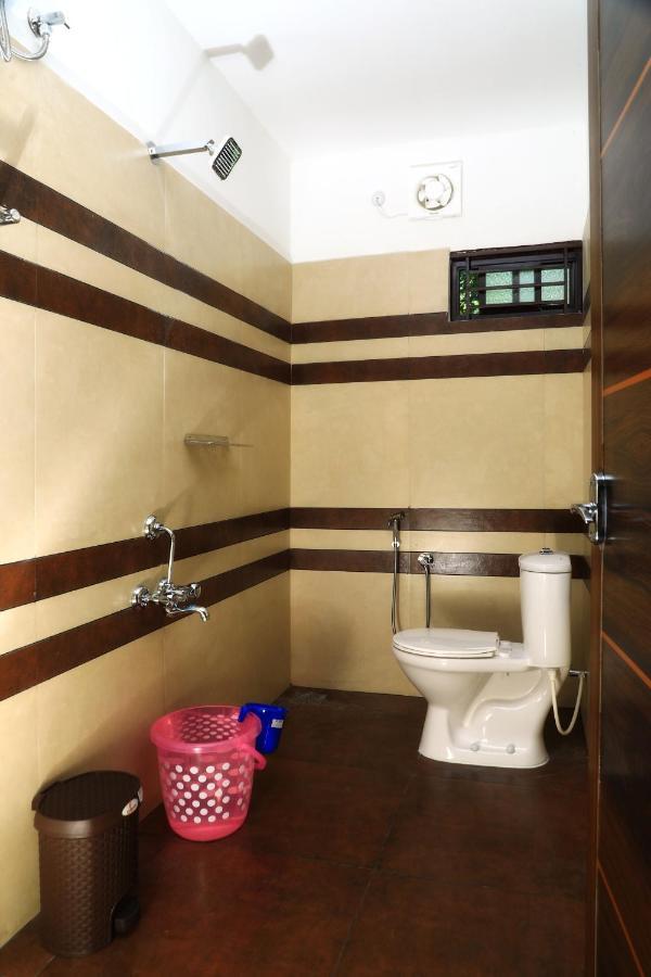 Munroe Vision Panakkattu Homestay Mundrothuruth Ngoại thất bức ảnh