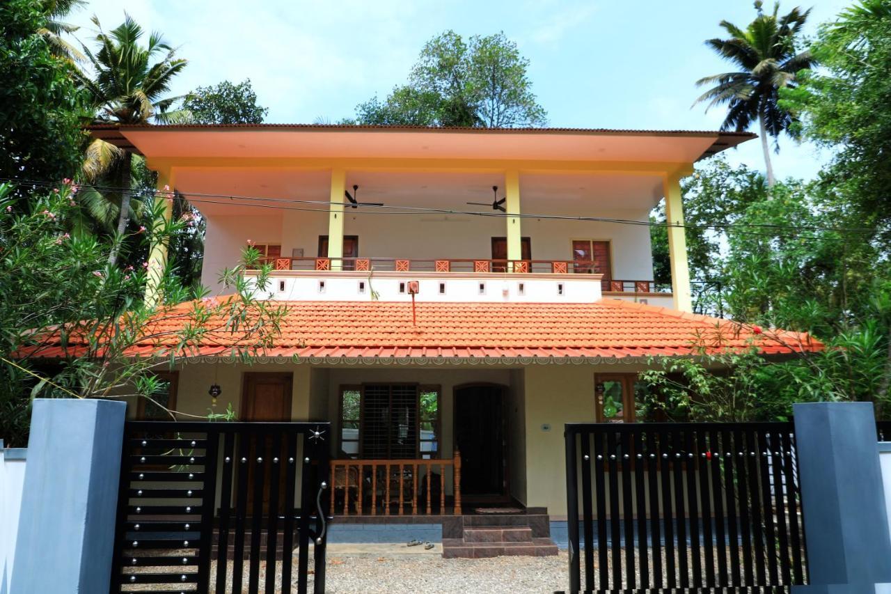 Munroe Vision Panakkattu Homestay Mundrothuruth Ngoại thất bức ảnh