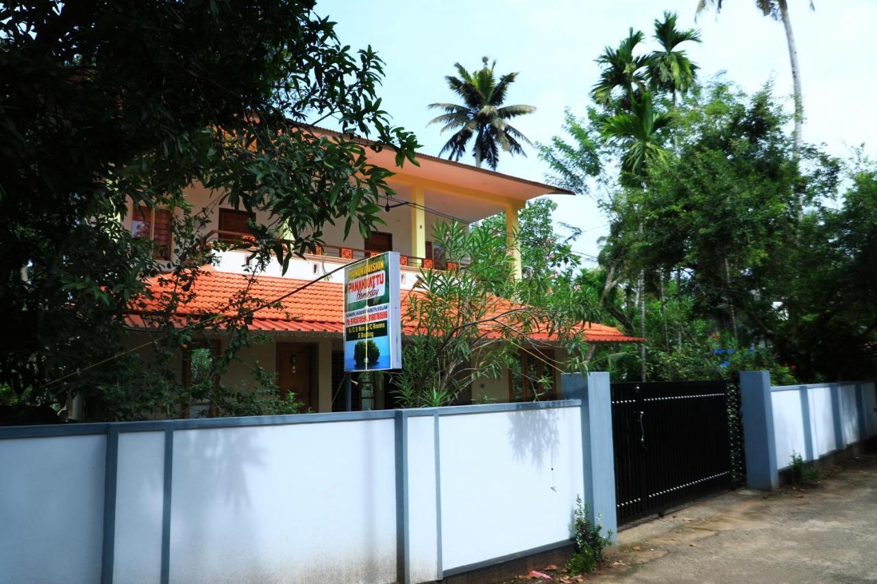 Munroe Vision Panakkattu Homestay Mundrothuruth Ngoại thất bức ảnh