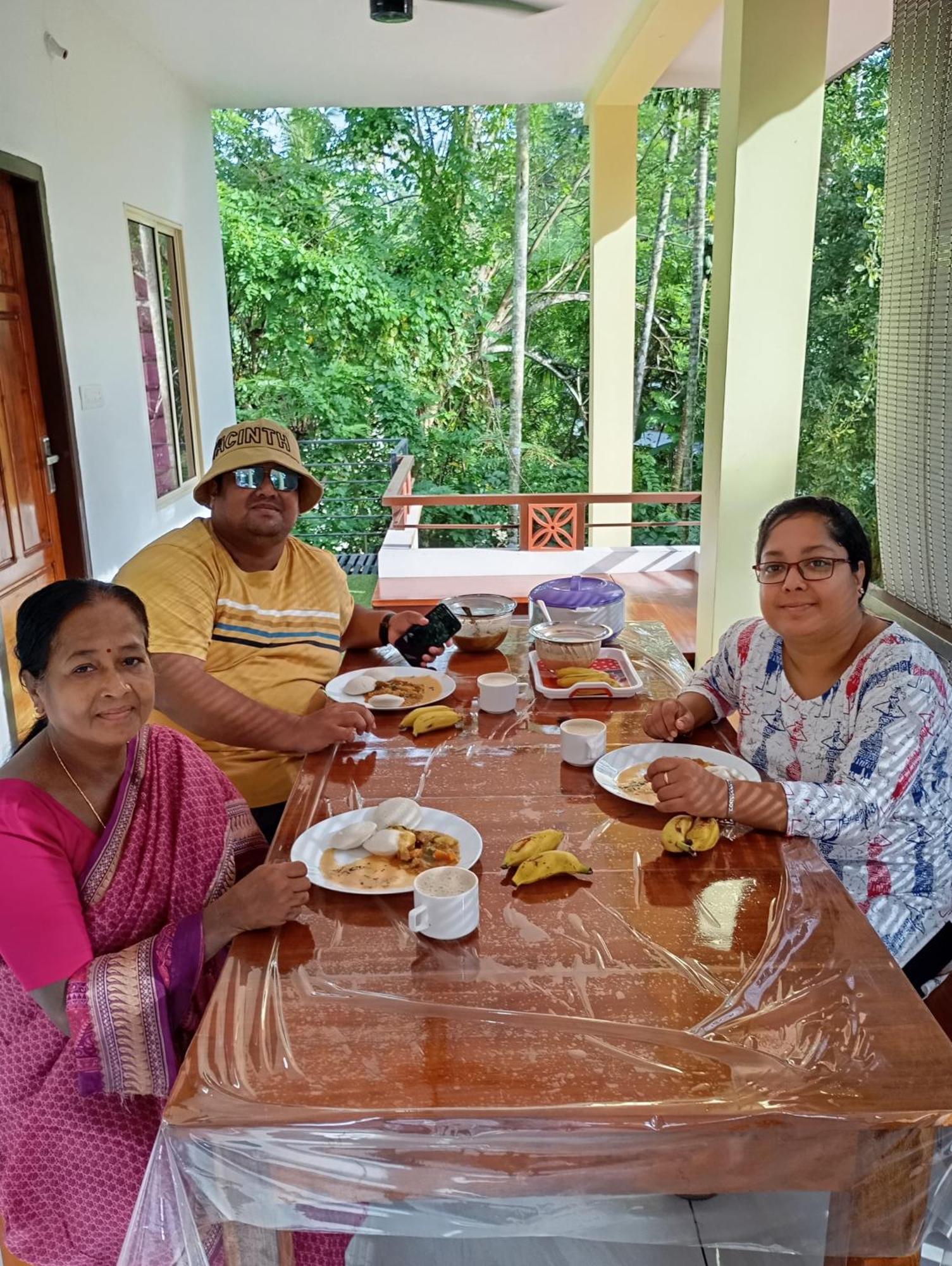 Munroe Vision Panakkattu Homestay Mundrothuruth Ngoại thất bức ảnh