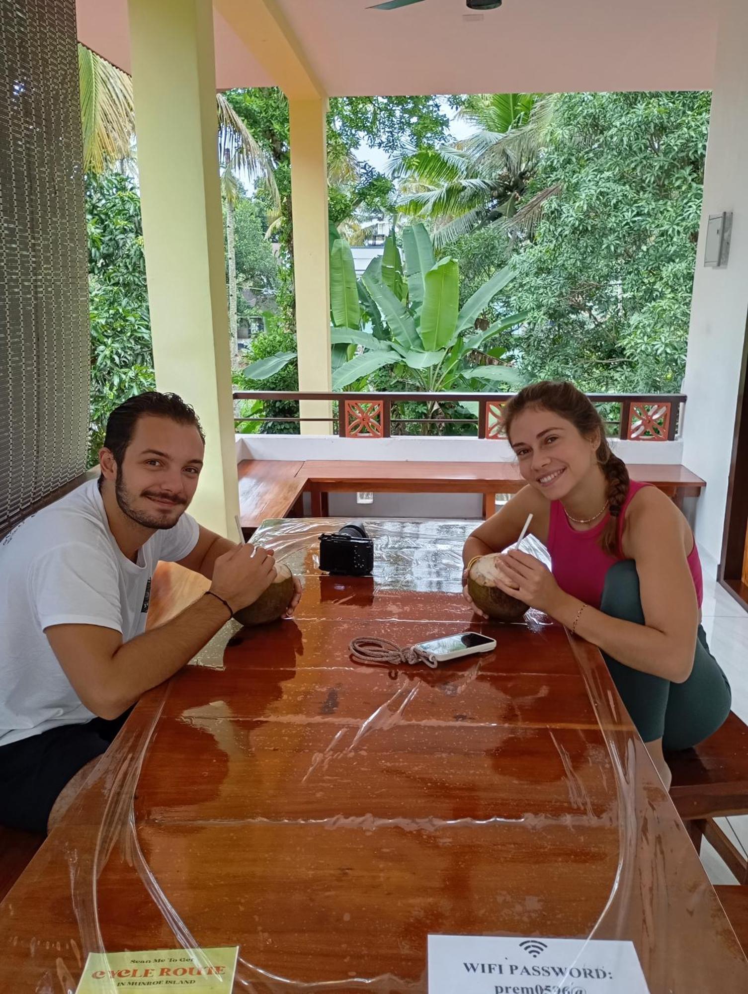 Munroe Vision Panakkattu Homestay Mundrothuruth Ngoại thất bức ảnh